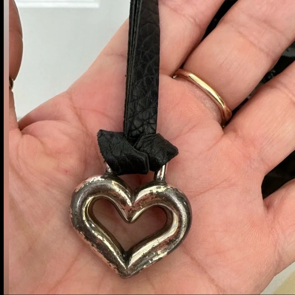 Brighton Black Croc Leather Crossbody Bag Silver Heart Charm Vintage Chic